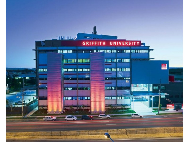 4/23 Minnie Street, Southport QLD 4215