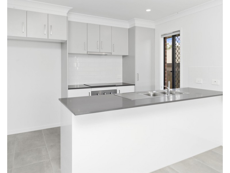 19 Miriam Street, Karalee QLD 4306