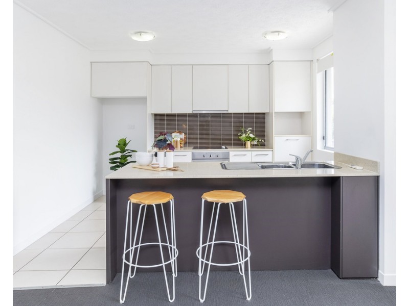 632/64 Sickle Avenue, Hope Island QLD 4212