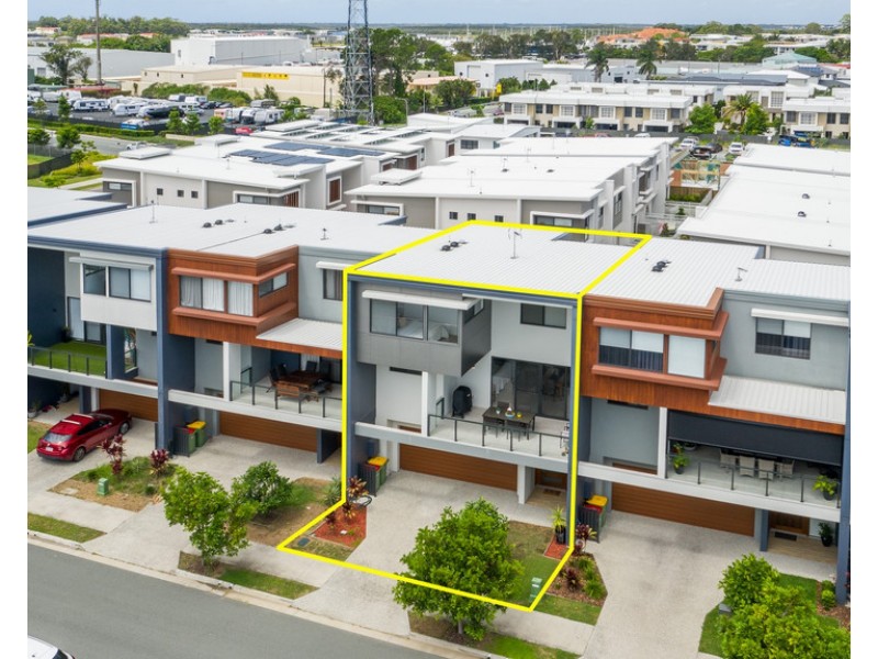 47 Park Cove Boulevard, Hope Island QLD 4212