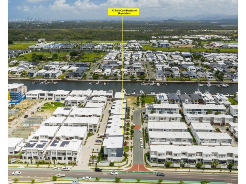 47 Park Cove Boulevard, Hope Island QLD 4212