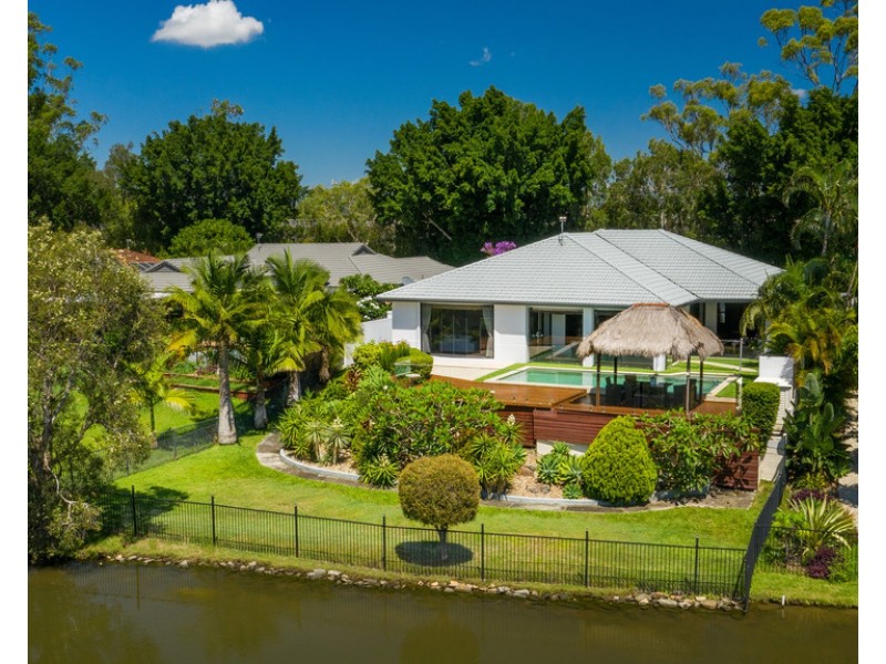 3 River Cove Place, Helensvale QLD 4212