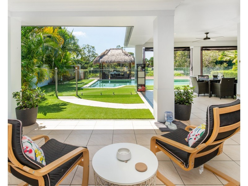 3 River Cove Place, Helensvale QLD 4212