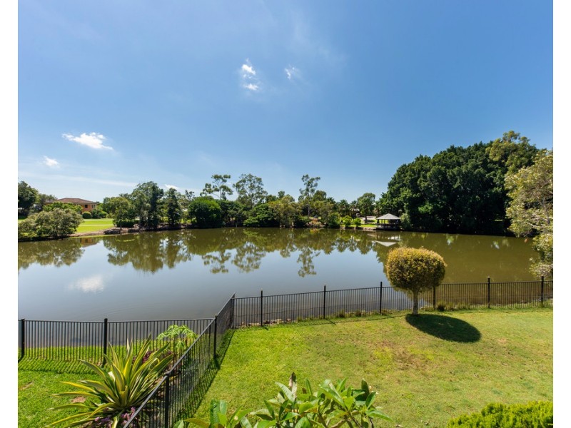 3 River Cove Place, Helensvale QLD 4212