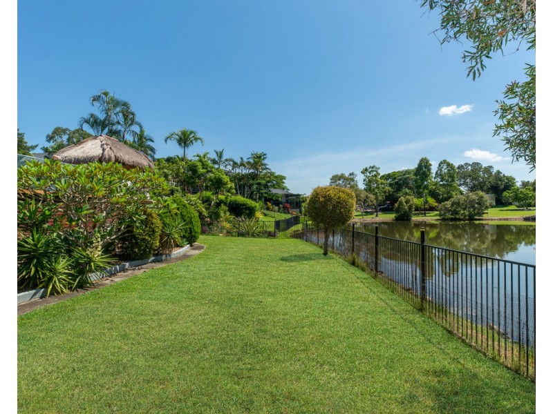 3 River Cove Place, Helensvale QLD 4212
