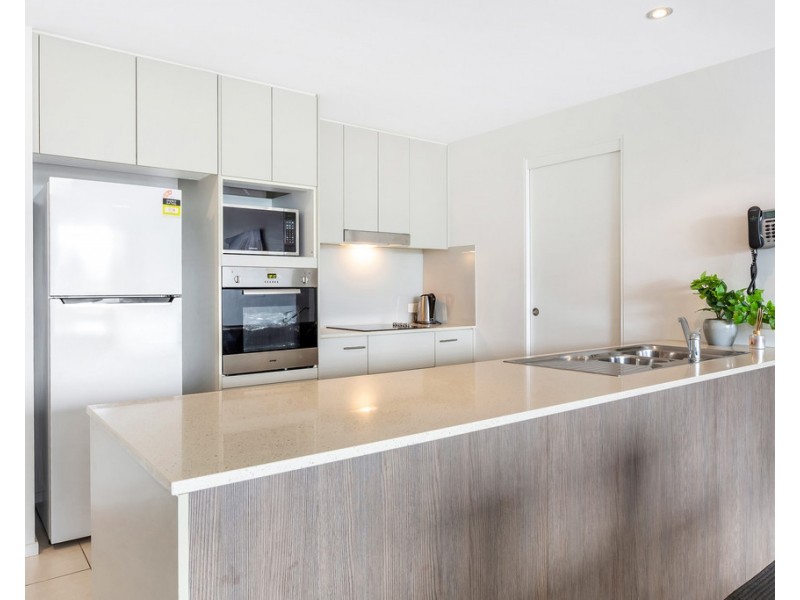 1407/2 Activa Way, Hope Island QLD 4212