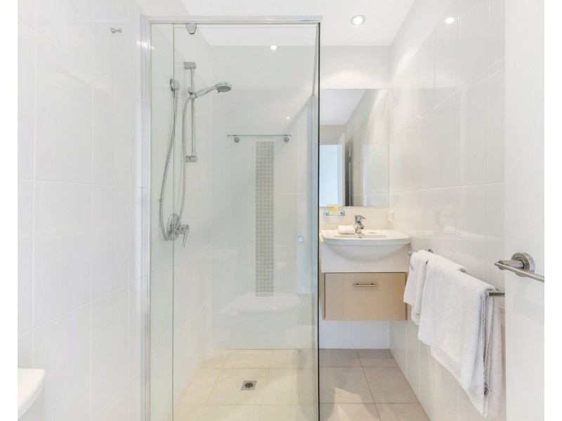 1407/2 Activa Way, Hope Island QLD 4212