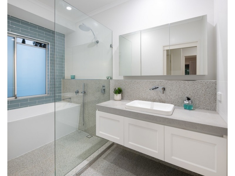 20 Charles Kurz Drive, Worongary QLD 4213