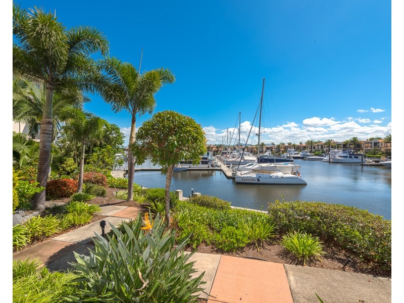 1717/1 Rialto Quay Drive, Hope Island QLD 4212