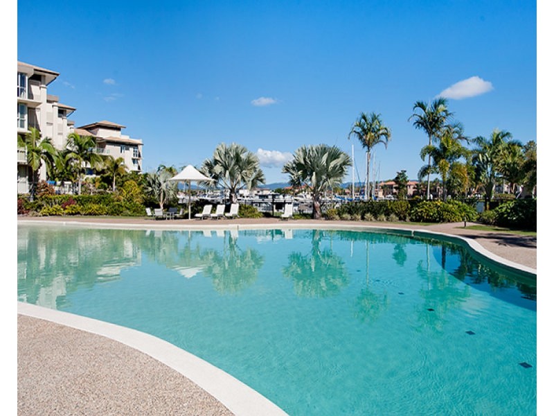 1717/1 Rialto Quay Drive, Hope Island QLD 4212