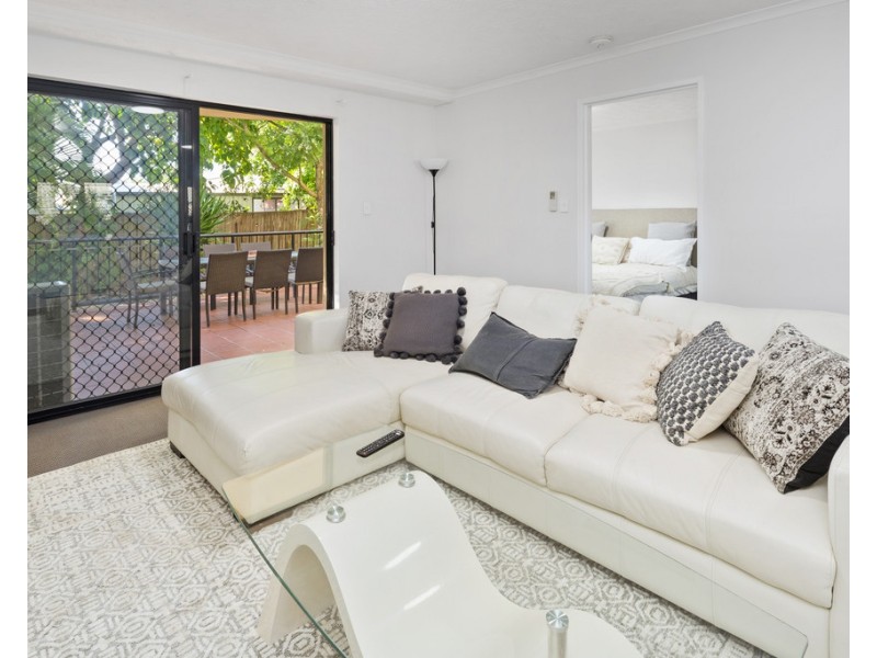 8/170 High Street, Southport QLD 4215