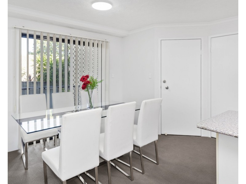 8/170 High Street, Southport QLD 4215