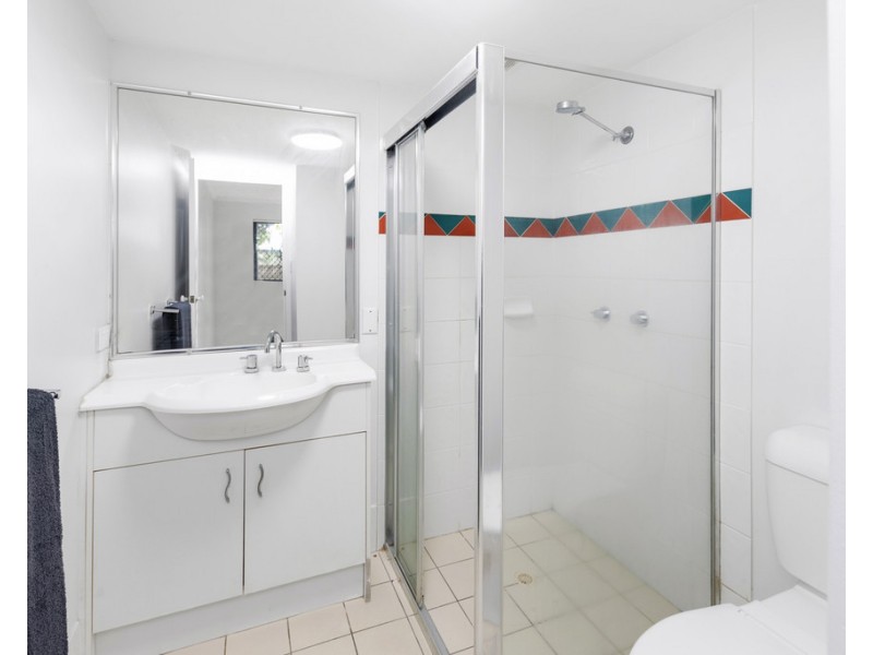 8/170 High Street, Southport QLD 4215