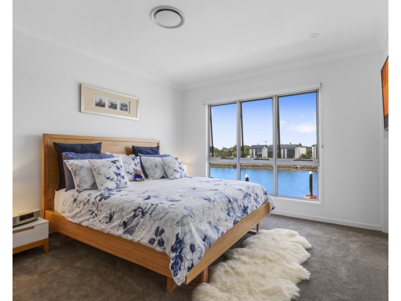 20/156 Marina Quays Boulevard, Hope Island QLD 4212