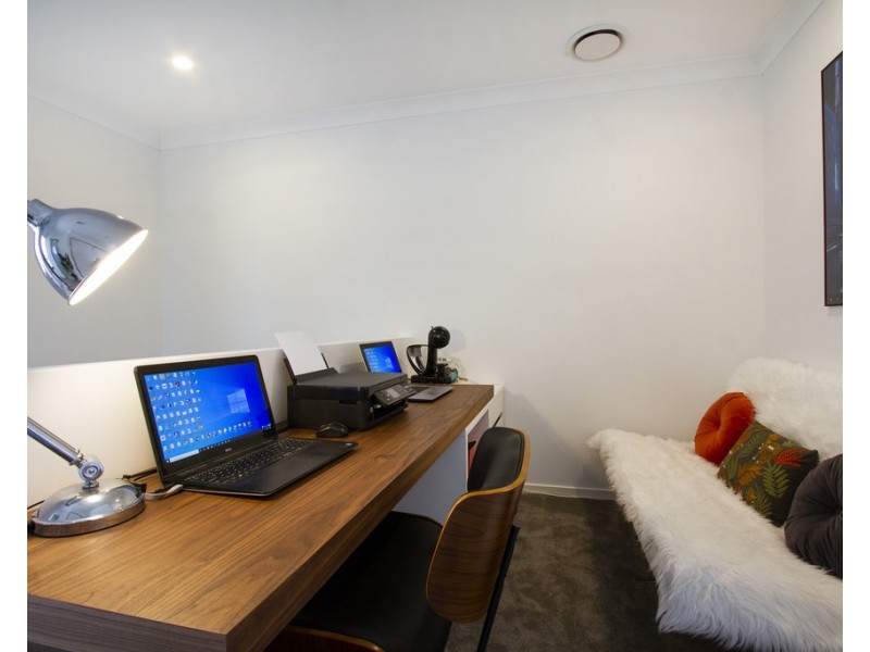 20/156 Marina Quays Boulevard, Hope Island QLD 4212