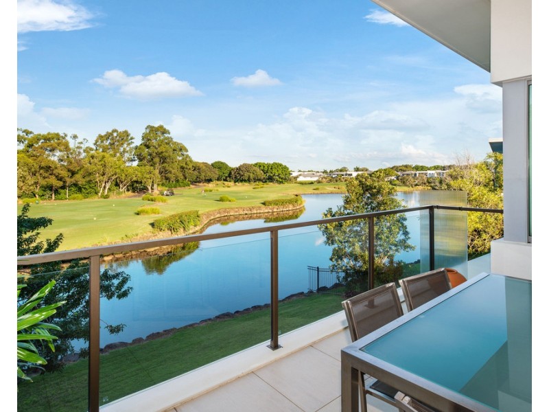 Hope Island QLD 4212