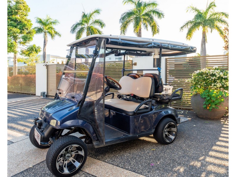 Hope Island QLD 4212