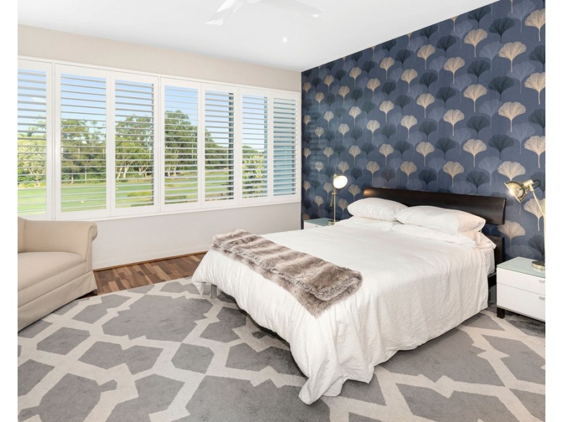 Hope Island QLD 4212