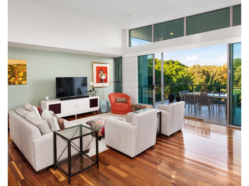 Hope Island QLD 4212