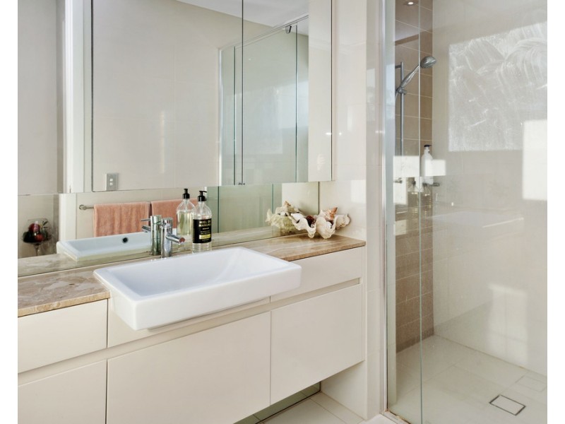 Hope Island QLD 4212