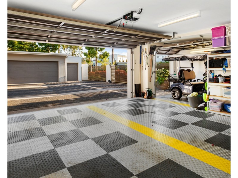 Hope Island QLD 4212