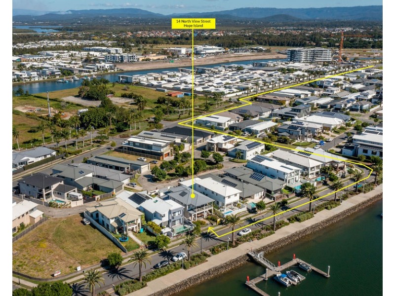 14 North View Street, Hope Island QLD 4212