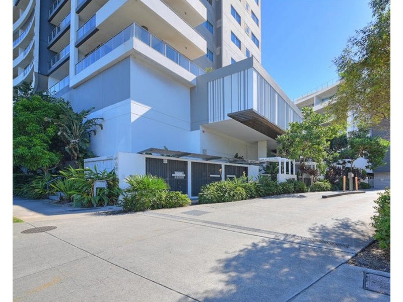 408/41 Harbour Town Drive, Biggera Waters QLD 4216