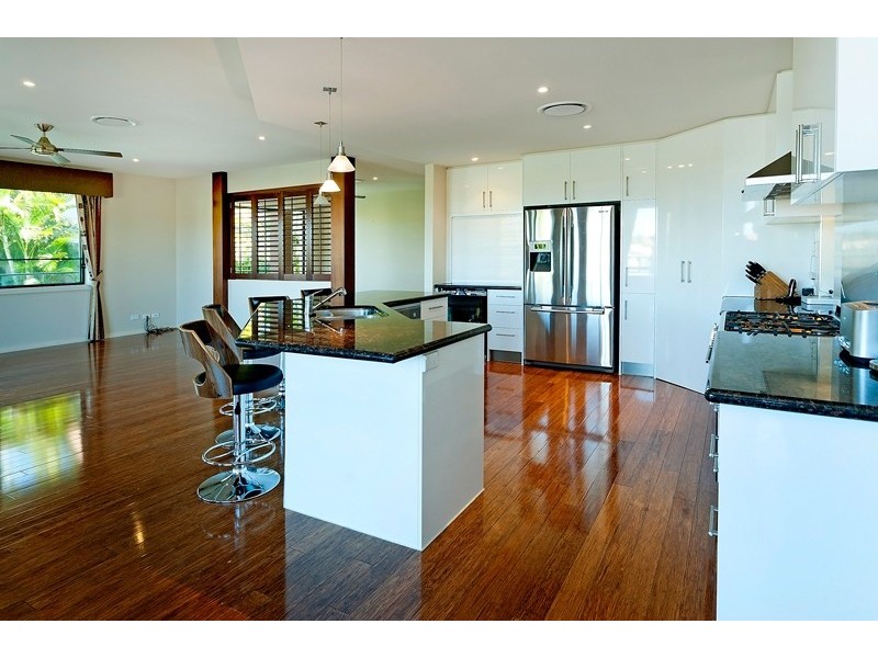 2303 Belmont Court, Hope Island QLD 4212