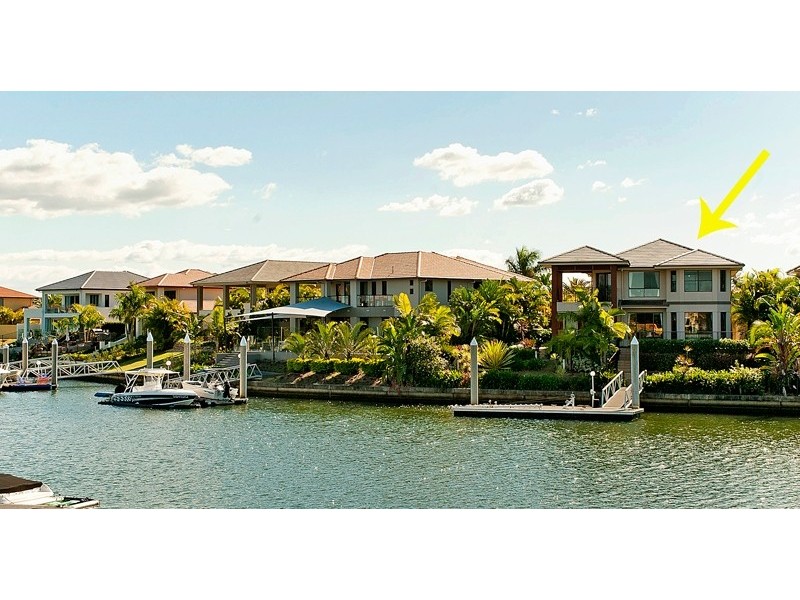 2303 Belmont Court, Hope Island QLD 4212