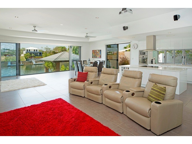 3 Coomera Court, River Links, Helensvale QLD 4212