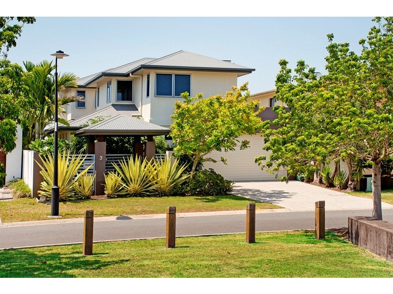 3 Coomera Court, River Links, Helensvale QLD 4212