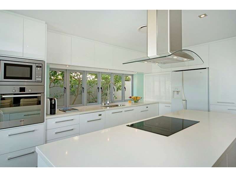 3 Coomera Court, River Links, Helensvale QLD 4212