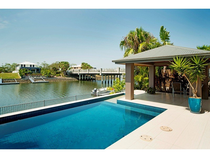 3 Coomera Court, River Links, Helensvale QLD 4212