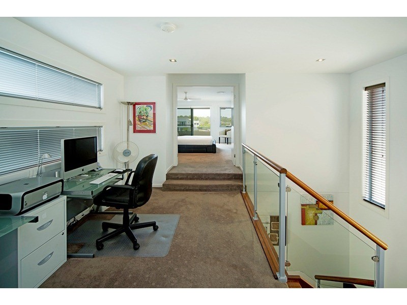 3 Coomera Court, River Links, Helensvale QLD 4212