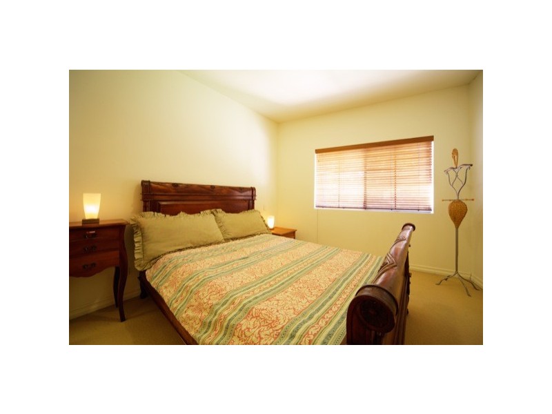 3283 The Palladian Drive, Hope Island QLD 4212