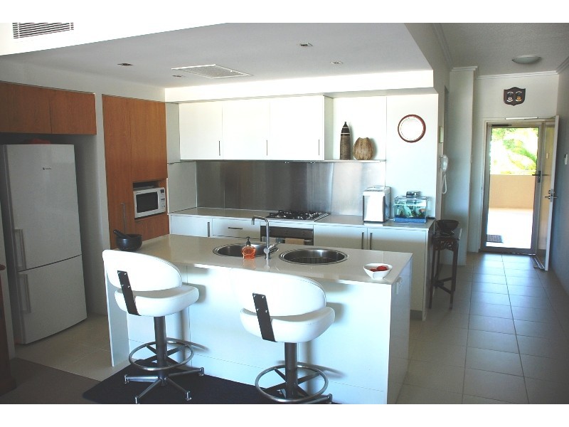 1791 Rialto Quay Drive, Hope Island QLD 4212