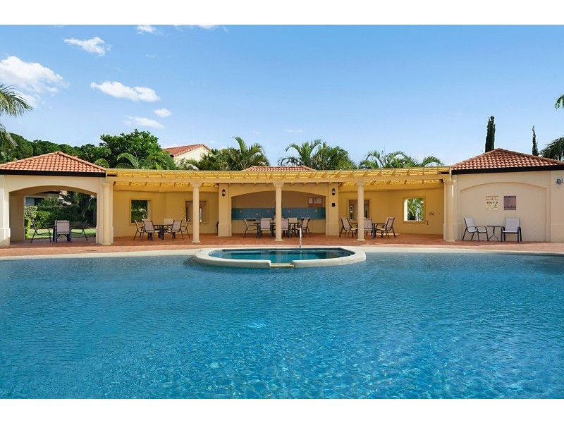 31/38 Caseys Road, Hope Island QLD 4212