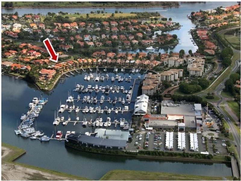 1522 Riverdale Drive, Hope Island QLD 4212