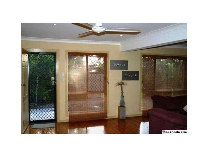 89 Crescent Avenue, Hope Island QLD 4212