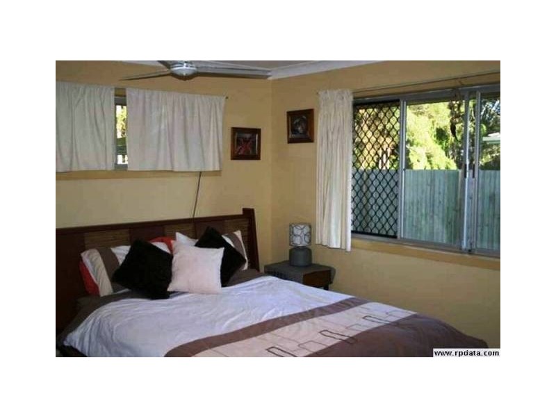 89 Crescent Avenue, Hope Island QLD 4212