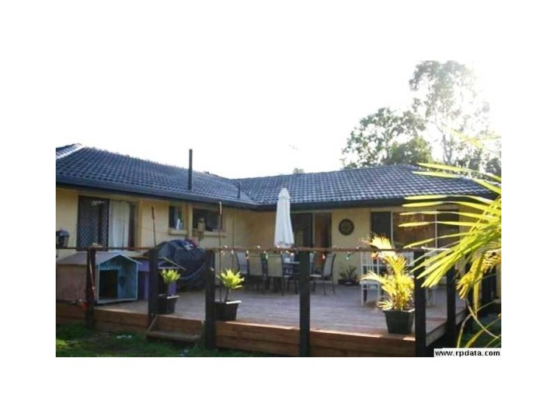 89 Crescent Avenue, Hope Island QLD 4212