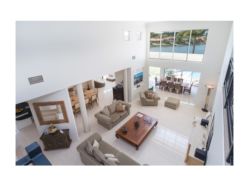 1108 Beechwood Drive, Hope Island QLD 4212