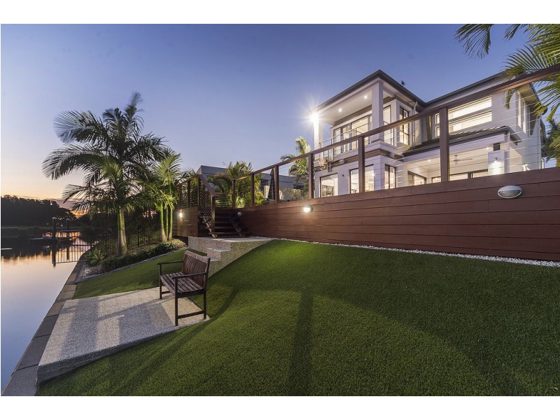 7632 Fairway Boulevard, Hope Island QLD 4212