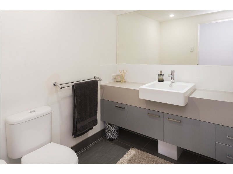 7632 Fairway Boulevard, Hope Island QLD 4212