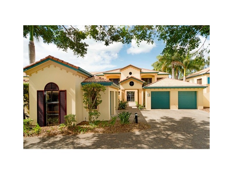 3257 The Palladian Drive, Hope Island QLD 4212