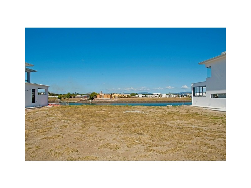 44 Palladium Drive, Hope Island QLD 4212