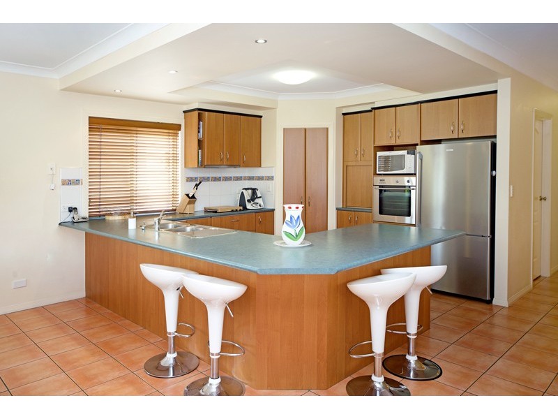 30 John Dalley Drive, Helensvale QLD 4212