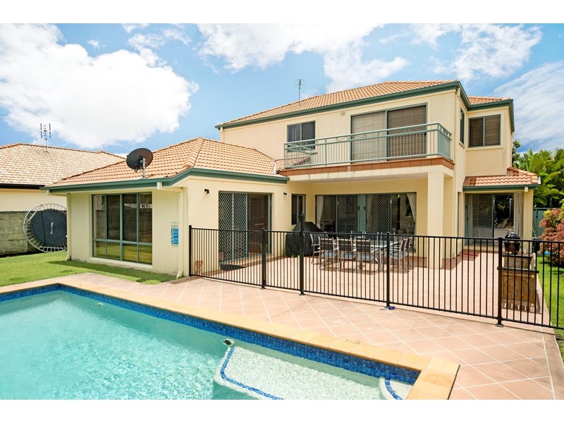 30 John Dalley Drive, Helensvale QLD 4212