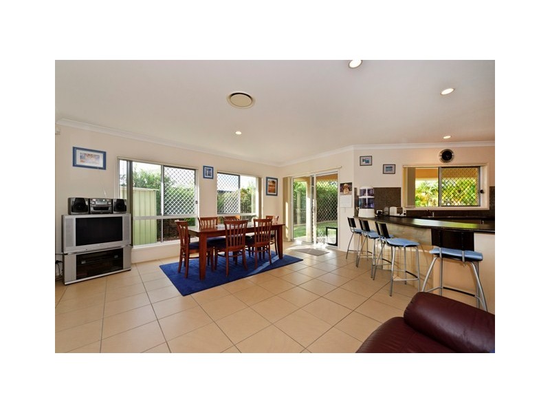 19 Leander Circuit, Oxenford QLD 4210