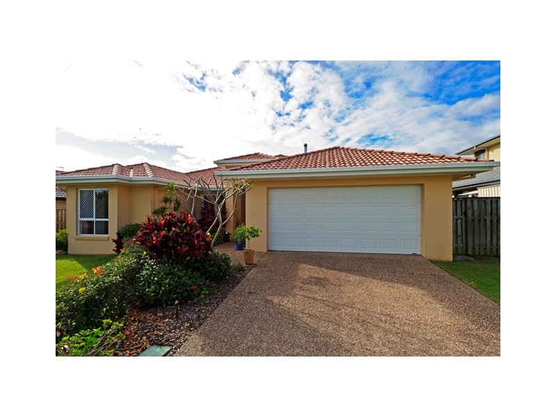 19 Leander Circuit, Oxenford QLD 4210